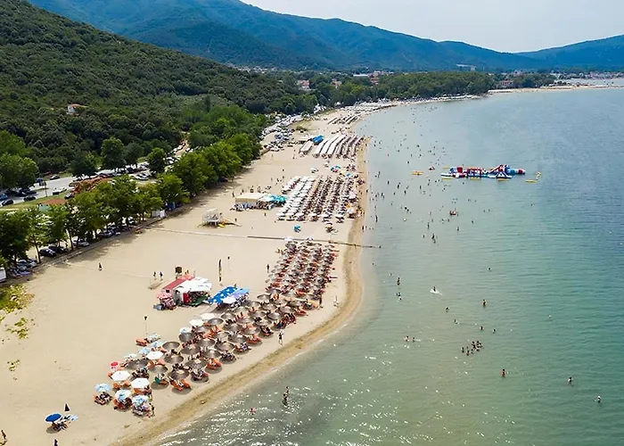 Platania Rum i privatbostad Stavros (Thessaloniki)